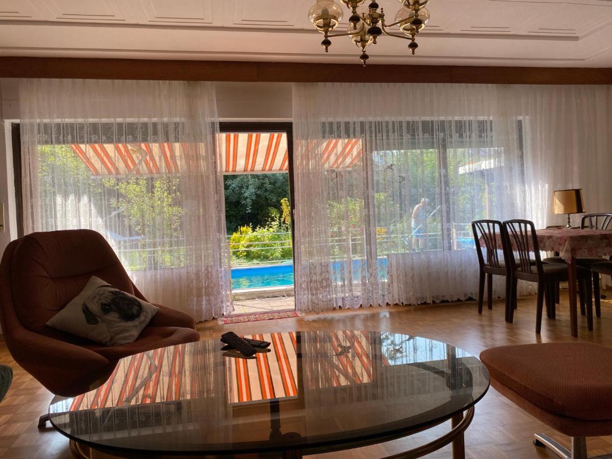 Ferienwohnung Mit Garten เพียร์มาเซินส์ ภายนอก รูปภาพ